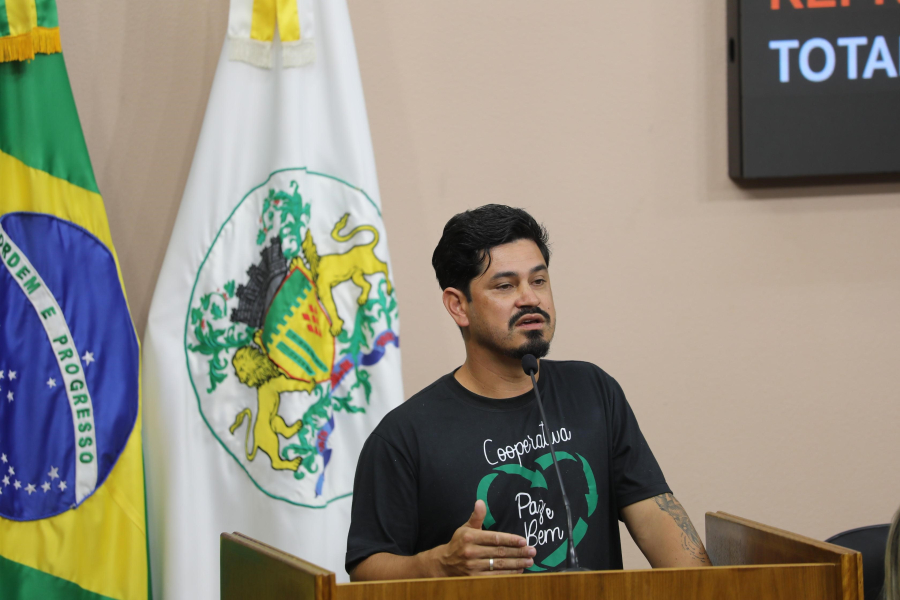 Cooperativa Paz e Bem lamenta descarte incorreto do lixo