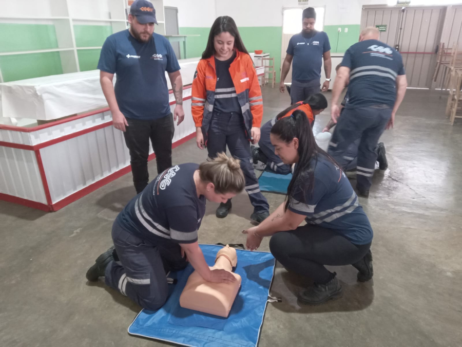 Equipes de resgate da CSG recebem capacitação às vésperas da alta temporada de verão
