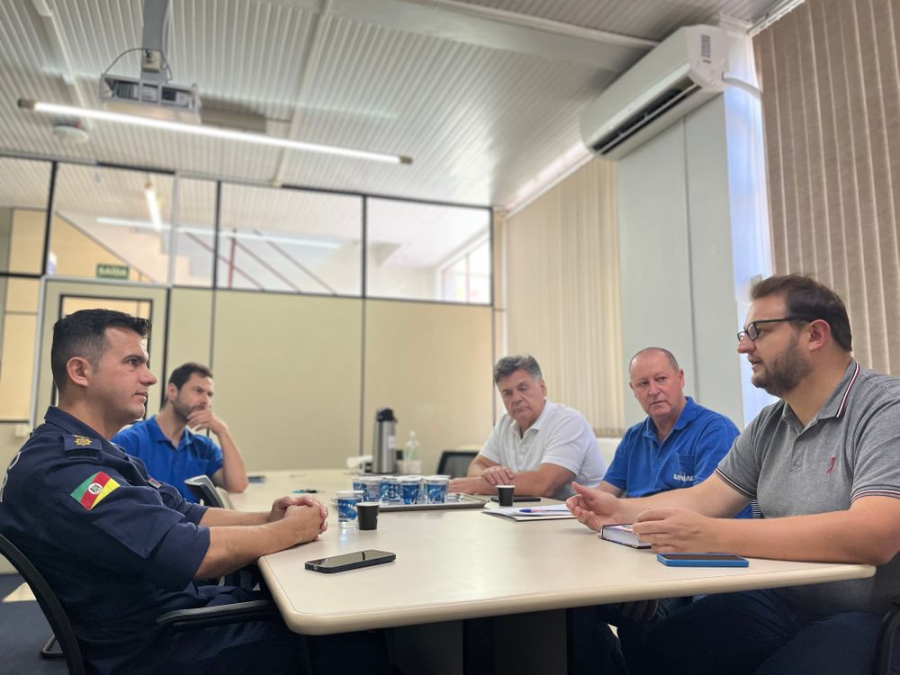 Samae e Corpo de Bombeiros vão firmar convênio para mapear hidrantes e ampliar segurança contra incêndios