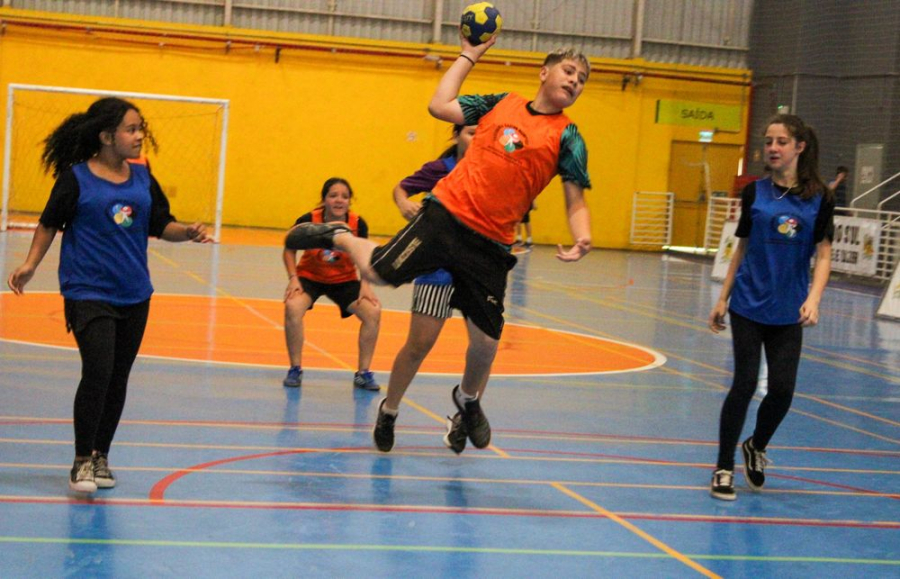 Programa Atletas do Amanhã abre inscrições para novas turmas gratuitas