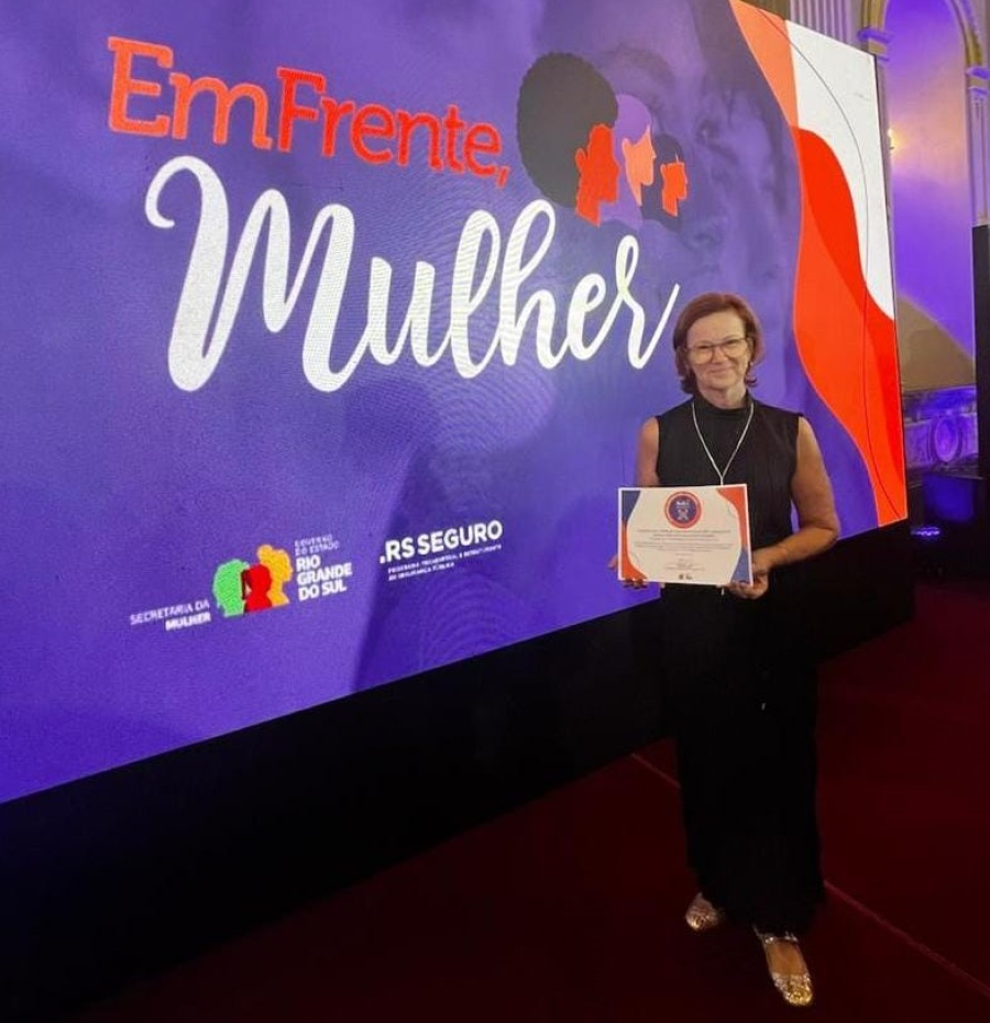 FUCS é certificada com o selo EmFrente, Mulher, concedido pelo Governo do Estado