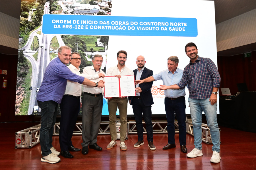 Prefeitura, Governo do Estado e CSG oficializam início de obras na ERS-122 