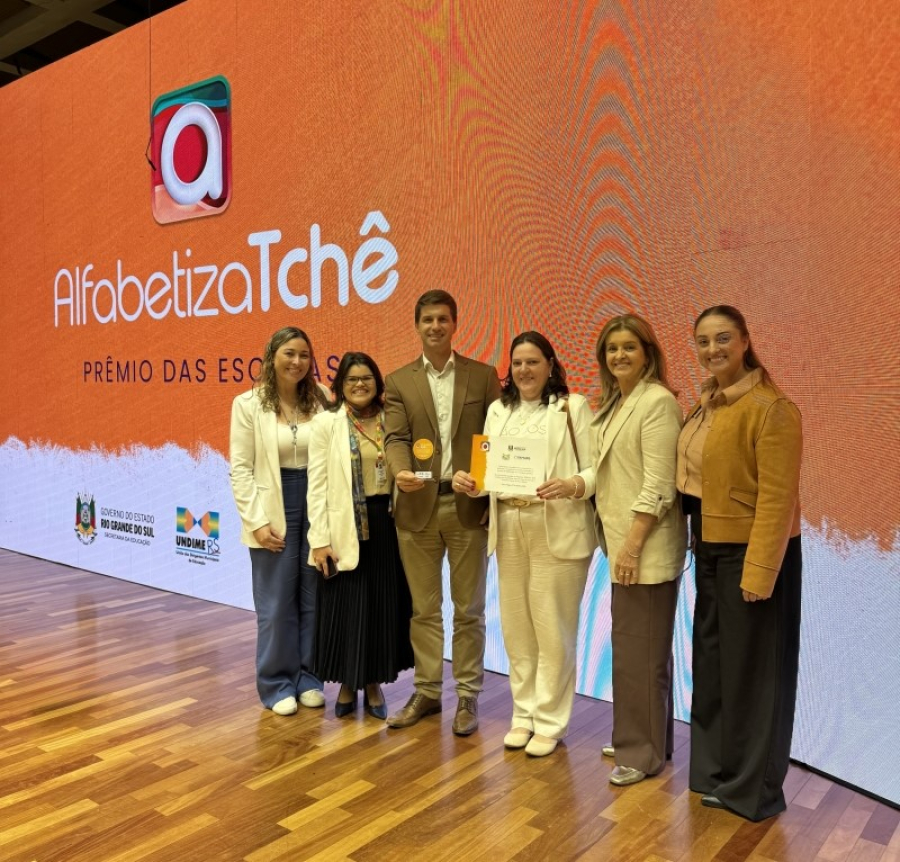 Flores da Cunha conquista prêmio estadual no Alfabetiza Tchê 2026 