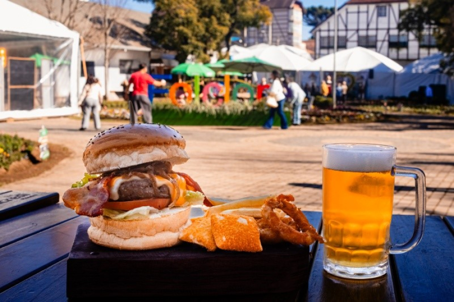 Festival de Folclore de Nova Petrópolis abre inscrições para espaço gastronômico