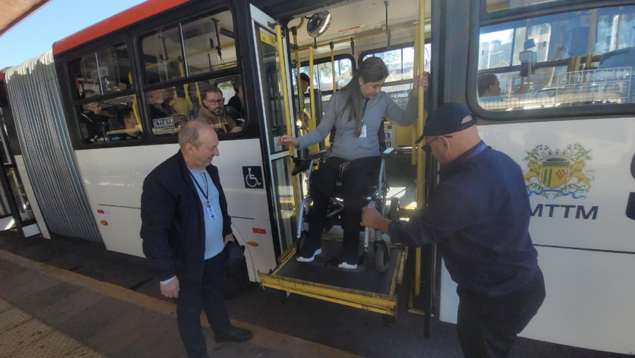 SMTTM e Conselho avaliam acessibilidade no transporte coletivo de Caxias do Sul