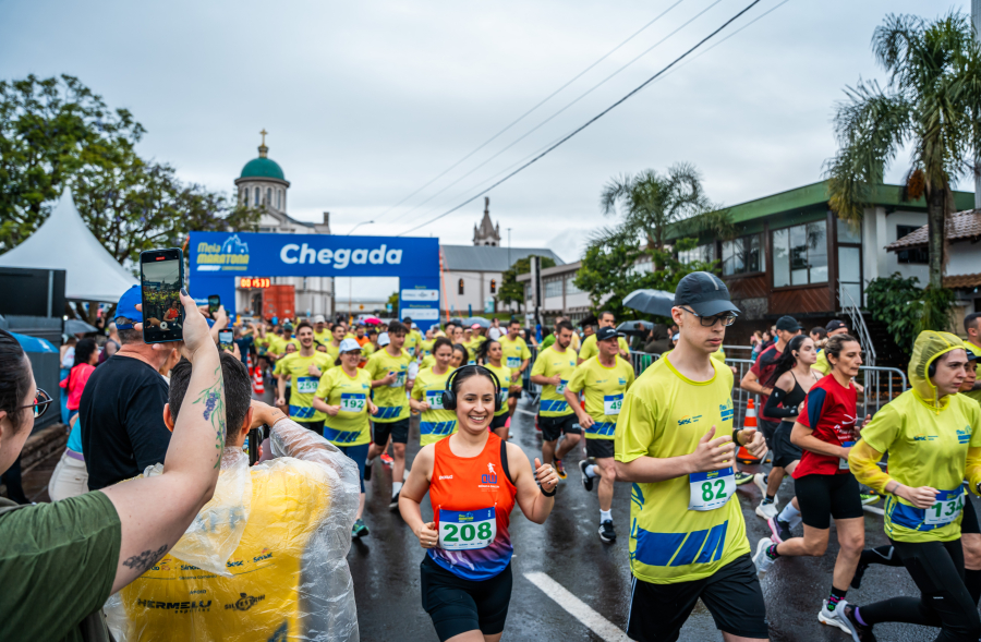 Meia Maratona de Caravaggio estreia Mini Rústica na edição de 2026